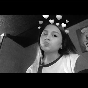 Meet your Posher, Lili